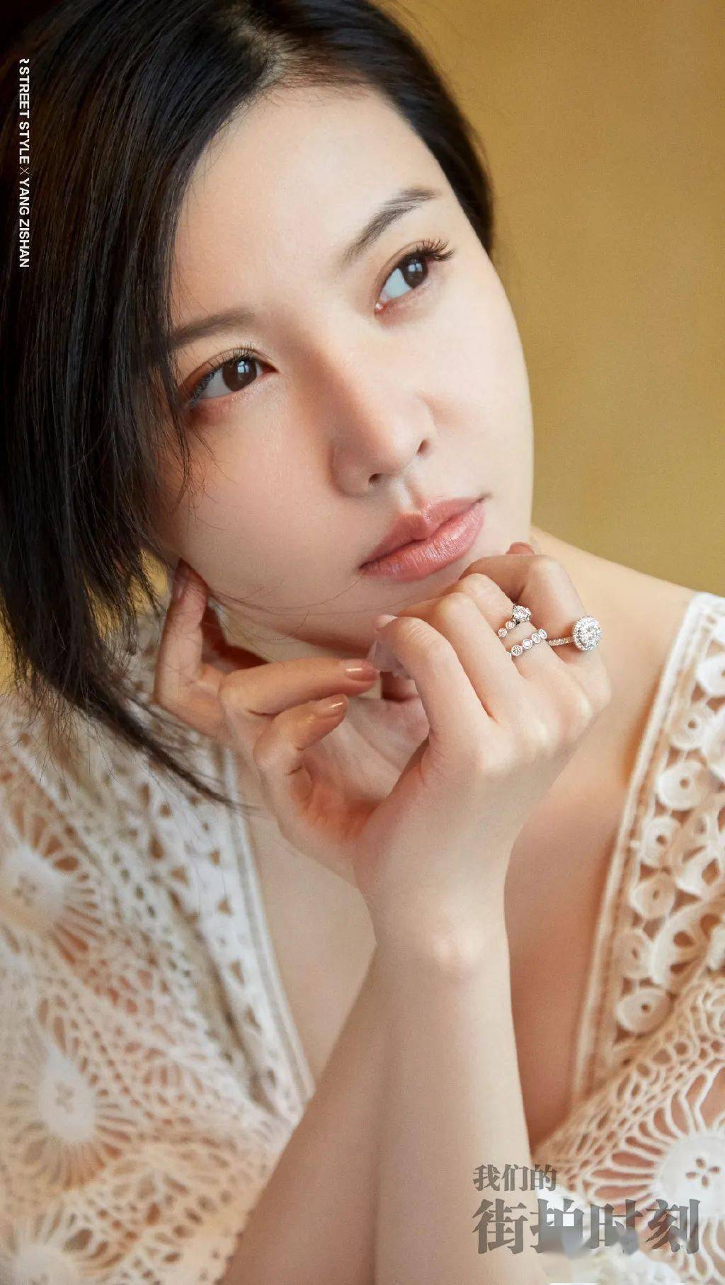 项链|也许你和万茜 泫雅 Jennie衣品的距离，只差这几件配饰的运用！