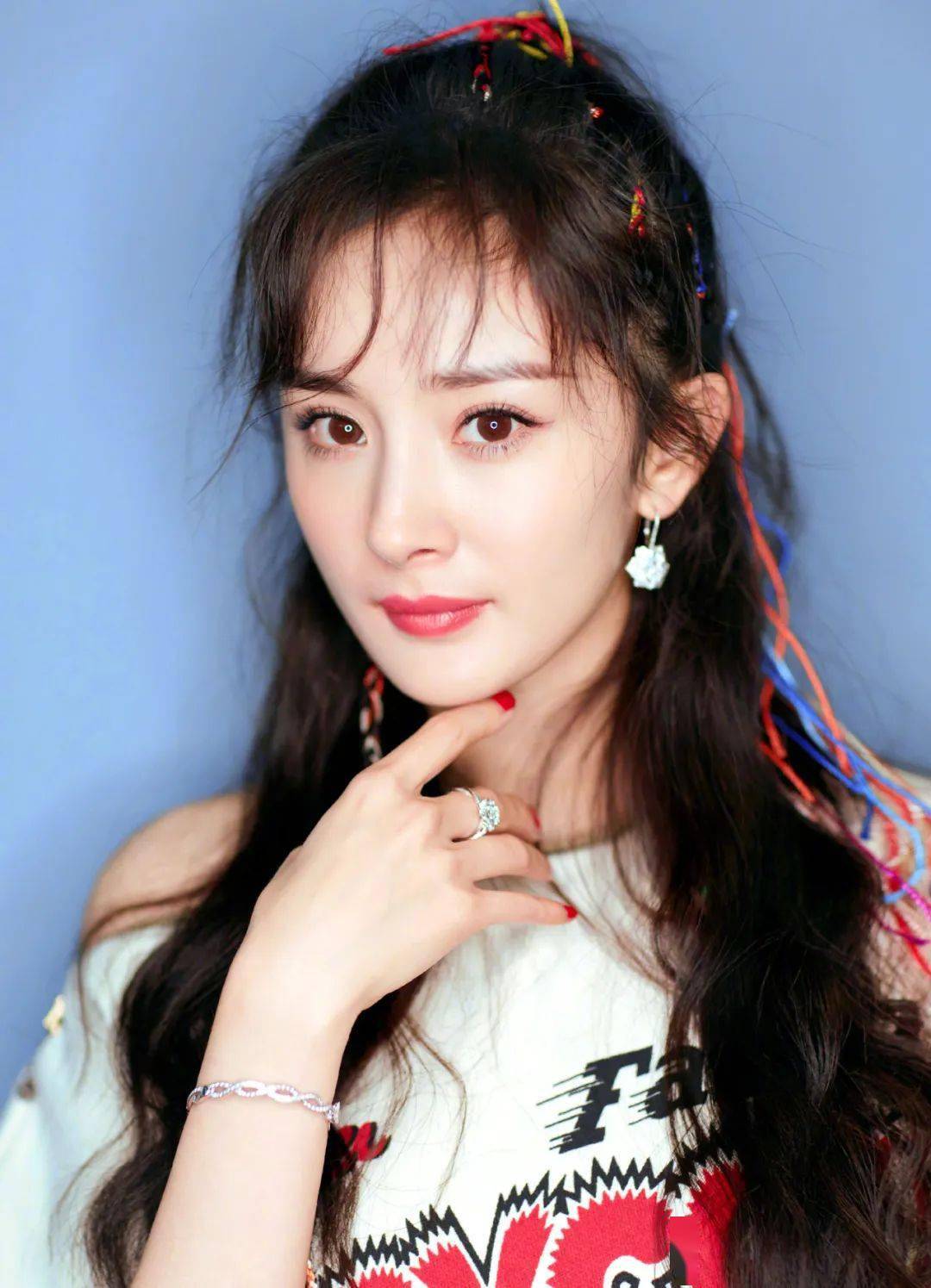 头发|又美又降温，幂姐的编发有点东西…