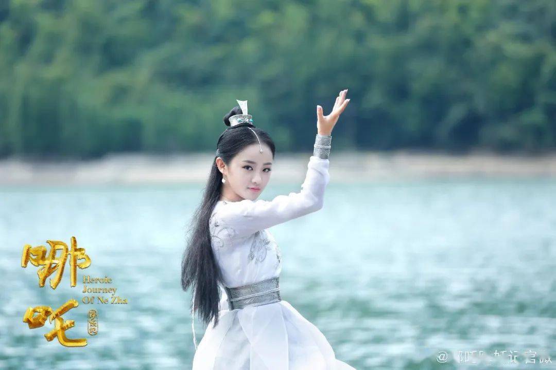 95后小花吴佳怡,三剧霸屏背后,一个职业演员的野心buff