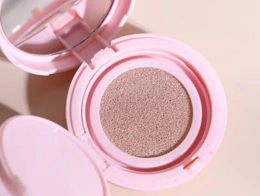 气垫|想碾压大牌还缺点实力，这届国货气垫全部翻车？