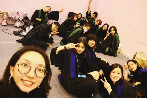 毕业|庚子年·毕业季，最美的青春在这里！快来下载你们的毕业合影