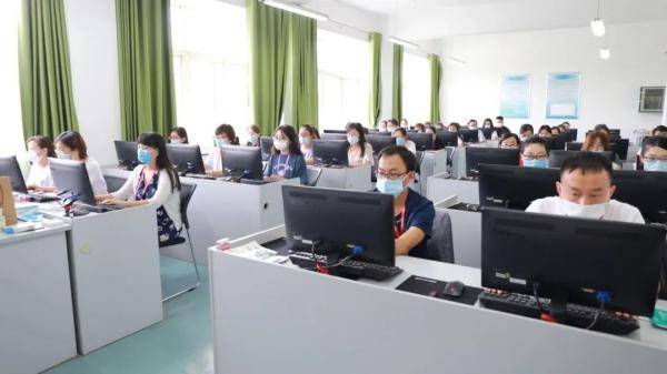 双评|每道题至少双评，山西高考评卷进程已过半