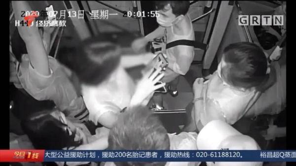 针孔|想逃？孕妇举报后，车长锁车抓人！画面太解气