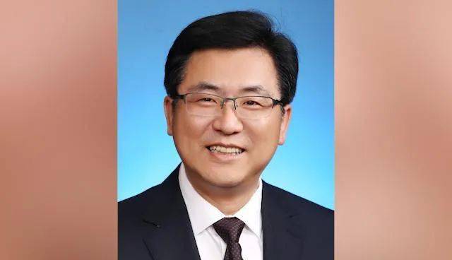 自然资源部副部长赵龙赴福建省任职