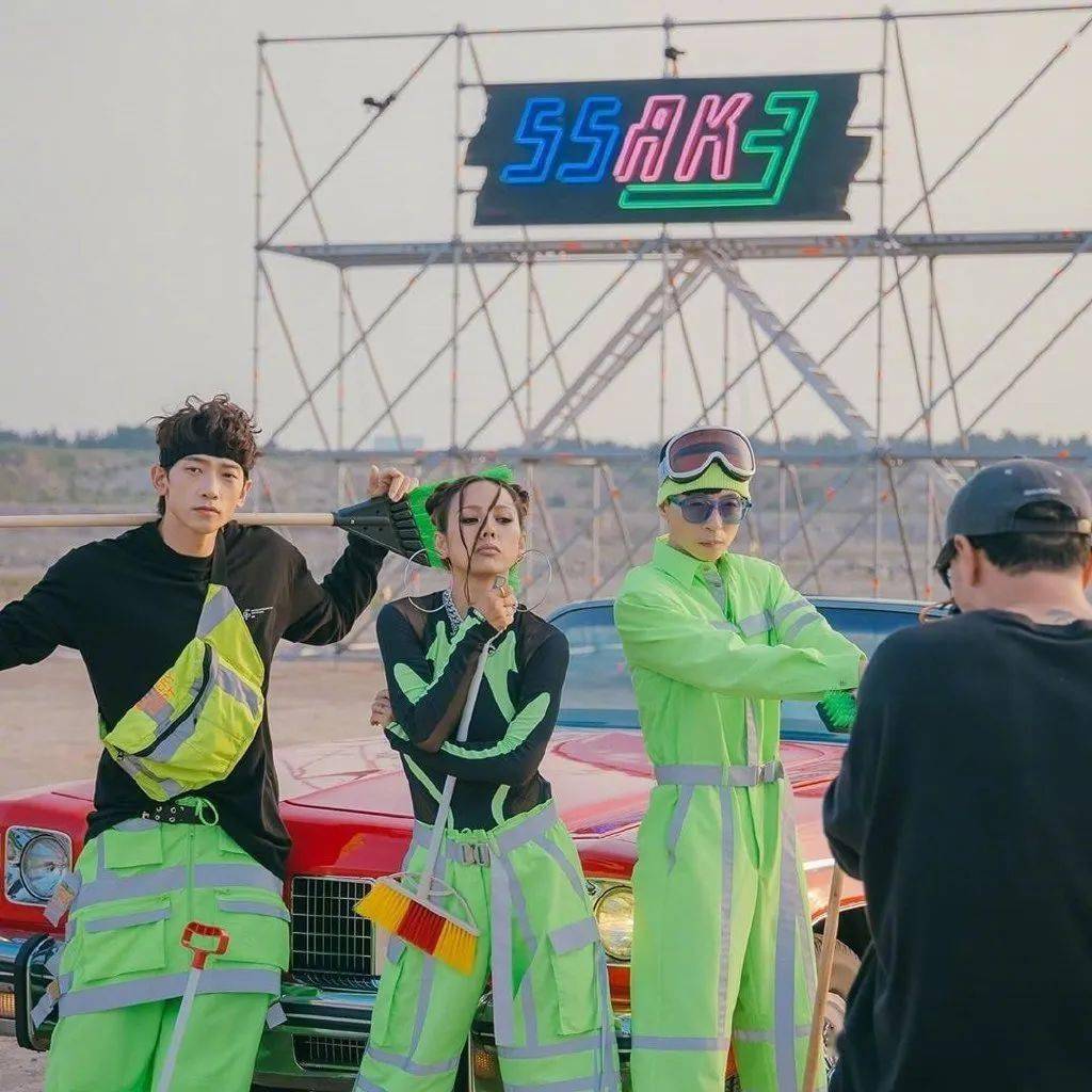 全团|10年霸凌事件再升级！取关另两名队员，一人灭全团的节奏？