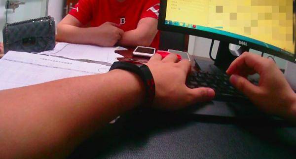 操作|莫名被贷款6万！原是将手机......