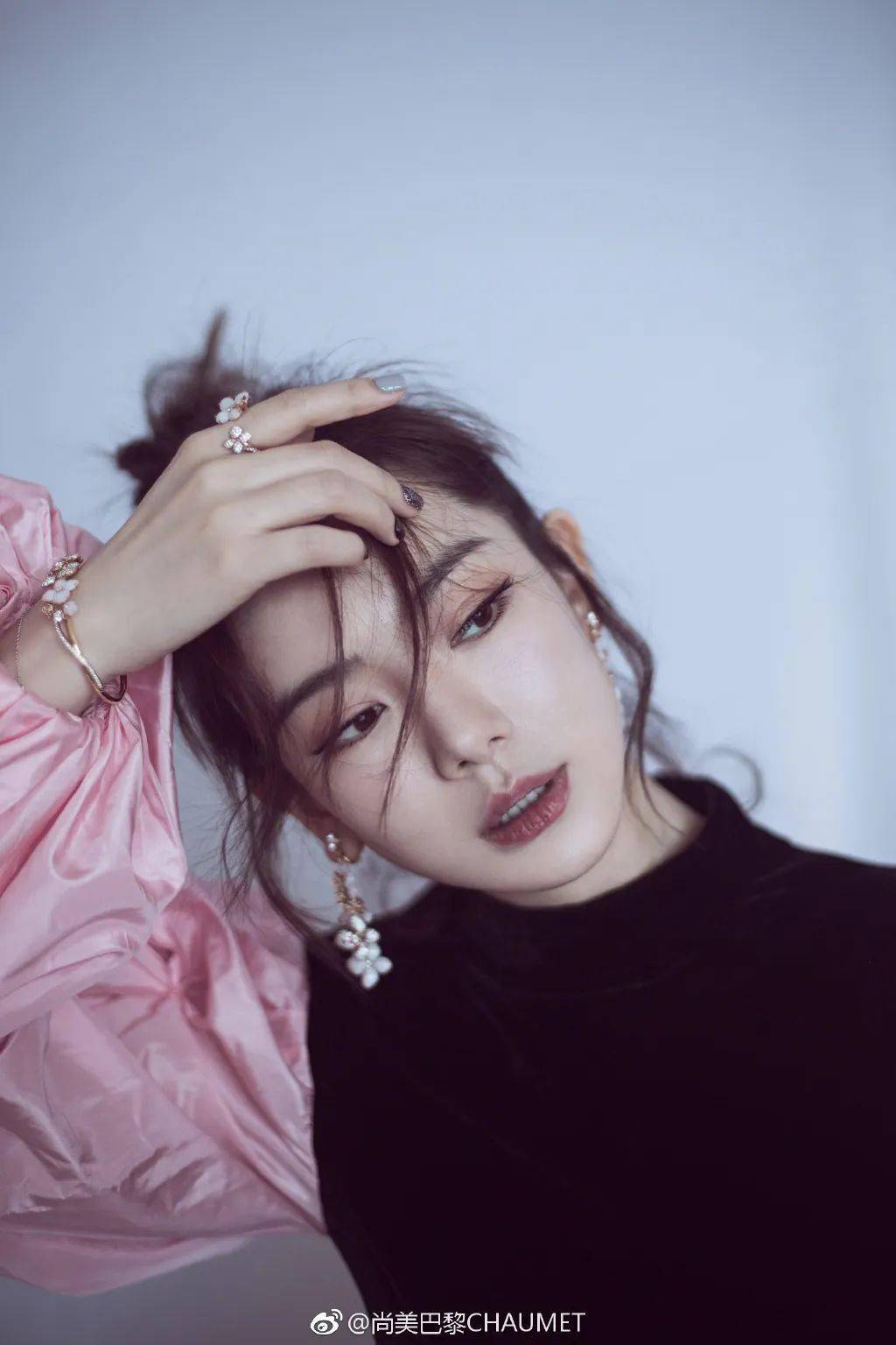 phine|“风雅于型，自在于心”，Chaumet 用珠宝诠释浪漫