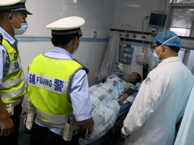 情况|佛山一女子驾车时疑中毒被紧急送医，只因车里放了它！