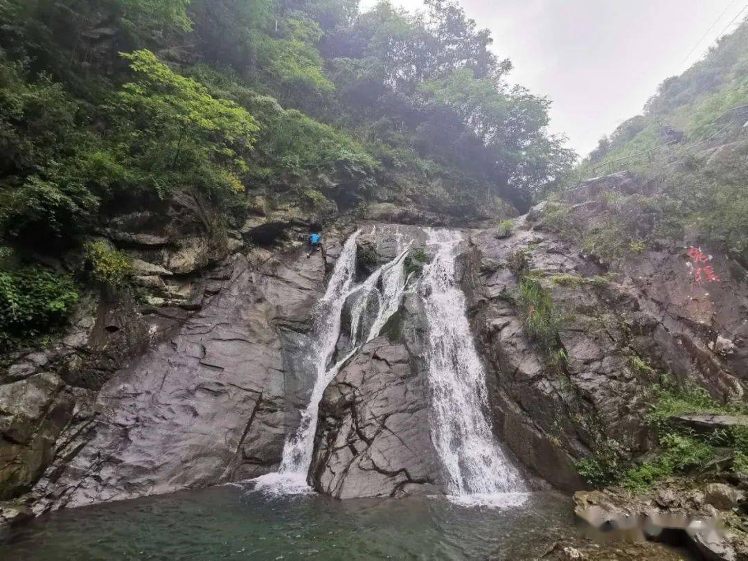 25~26古丈鬼溪芙蓉镇坐龙峡攀爬穿洞388(车费,保险,2正1住,芙蓉镇