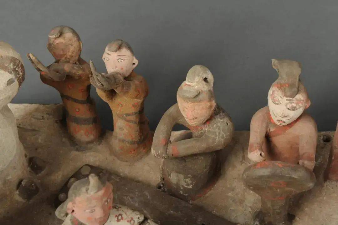 瑰宝|穿越历史看齐鲁瑰宝！这些乘风破浪的小姐姐你会pick谁？