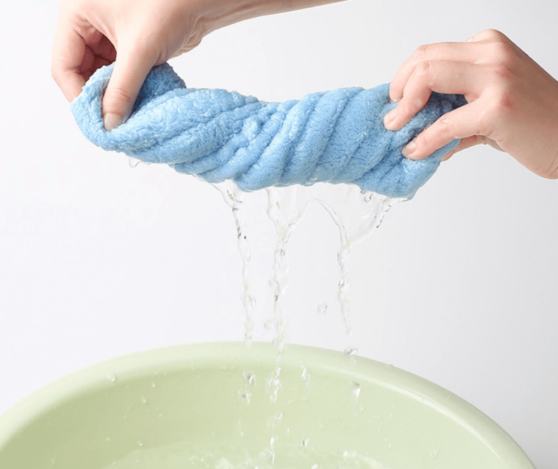 成人款|一顶“会喝水”的干发帽,头发不吹也能干!限时39元买一赠一,快抢!