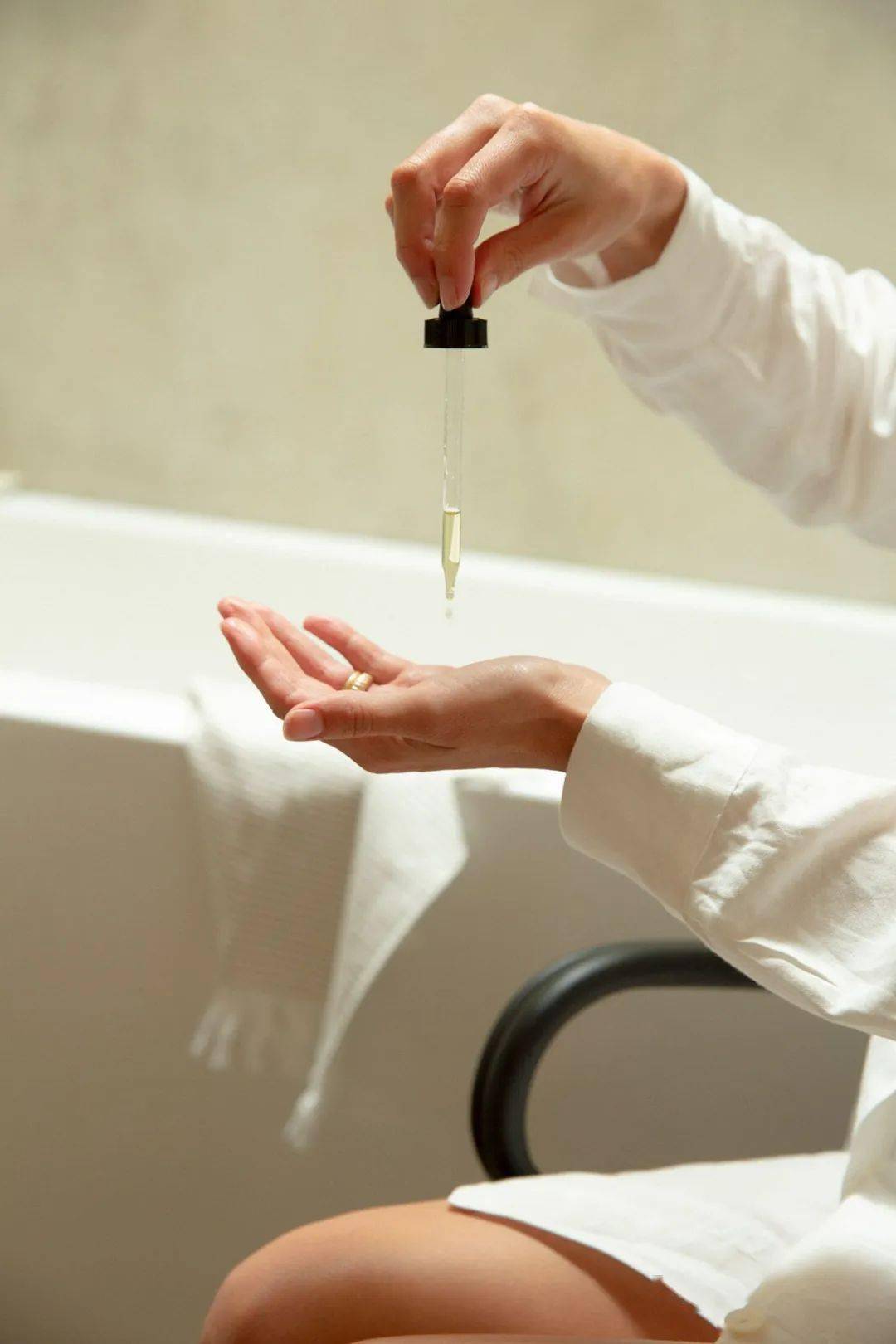 皮肤|不过敏、不油腻、不糊脸的夏日凉感护肤清单被我找到了