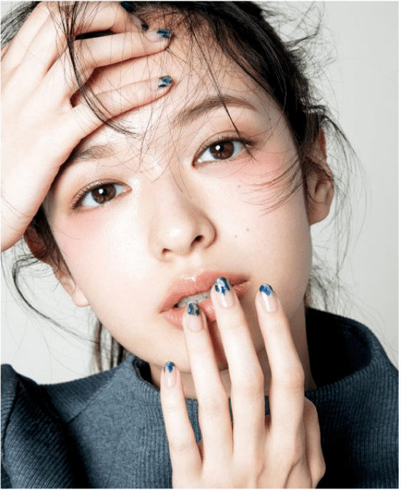 该给妆容做减法啦!易学好上手的“清甜少女妆”,get到颜值翻倍! 该给妆容做减法啦!易学好上手的“清甜少女妆”,get到颜值翻倍!