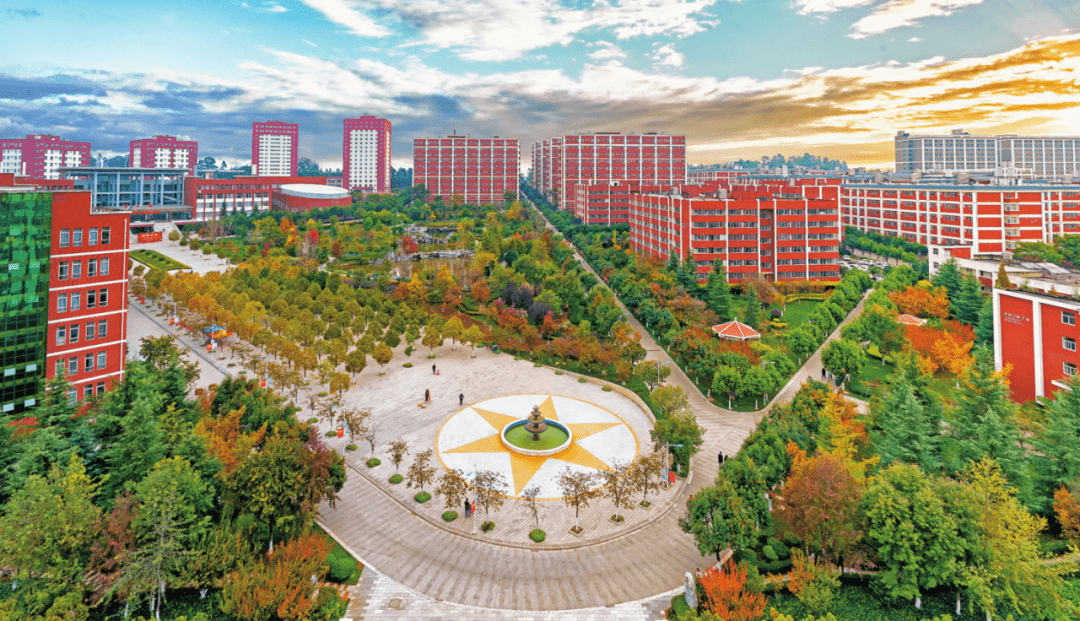 云南经济管理学院是经教育部批准具有独立颁发学历