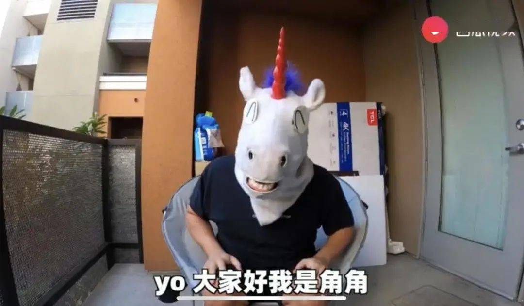 西瓜|打脸中餐黑，西瓜视频博主把臭豆腐卖到好莱坞，美国人都“真香”了！