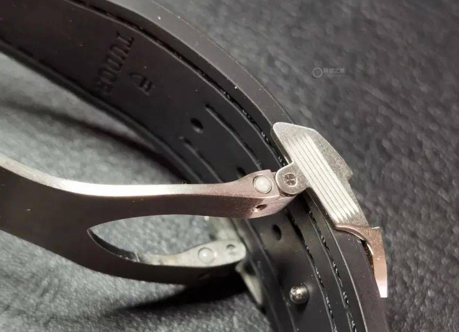 表带|细手腕也能驾驭的帝舵P01 质感出奇的好