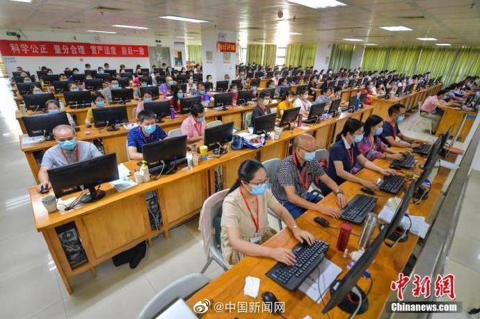 高考|2020高考成绩开始放榜10余省份考生今日可查高考分数