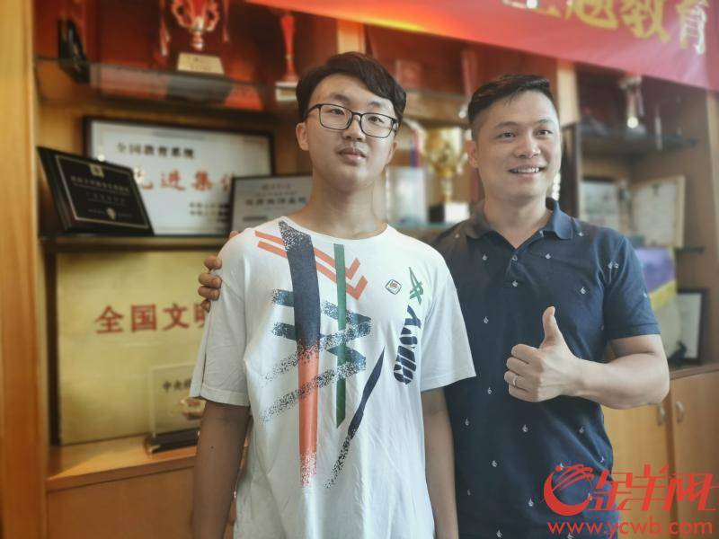 傅涵丰|高考高分学子︳傅涵丰：专时专用，特别会制定学习计划