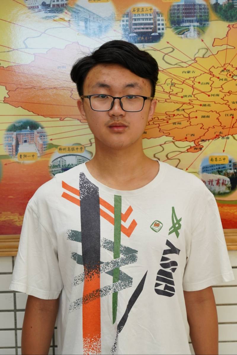 傅涵丰|?省实全省理科前50傅涵丰:最爱《盗梦空间》学习紧跟老师步伐