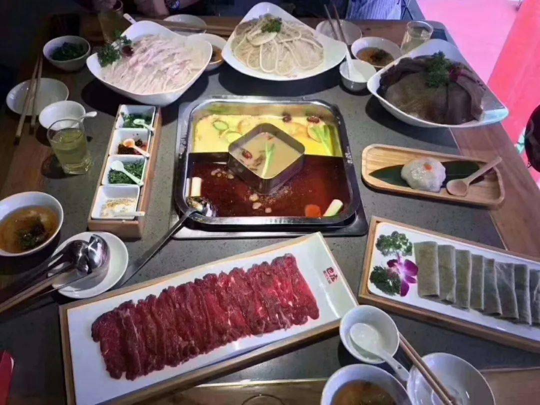 【毕业不散场,欢聚到巴庄】巴庄重庆火锅邀请您来体验