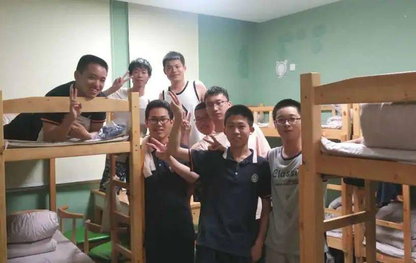 记宁波二中学子赴杭州湾青少年学生实践基地开展研学活动_劳动