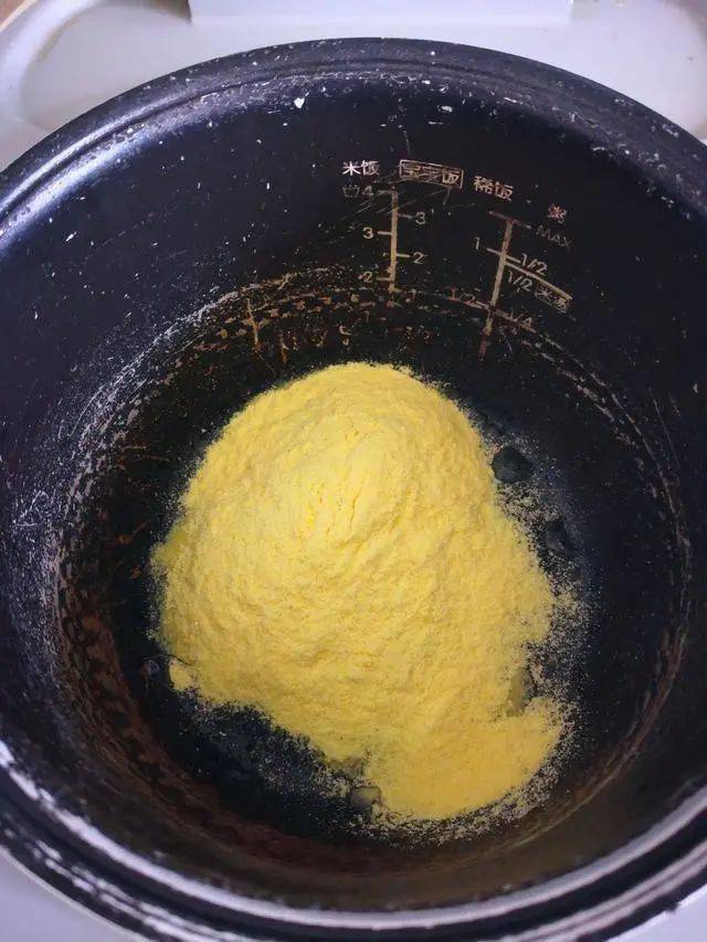 子宫|皱纹消失，子宫变干净了，头发慢慢变乌黑亮丽红豆和此物一起煮