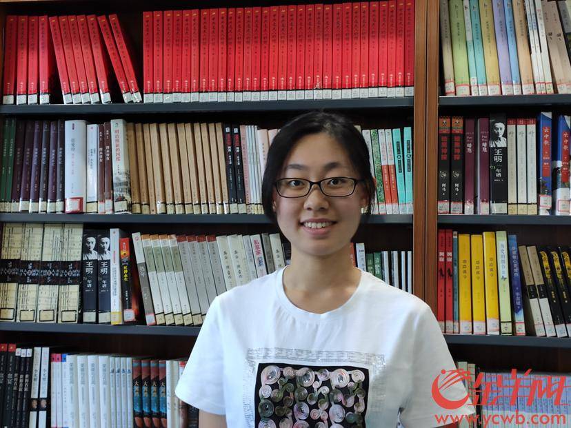 安琪|广大附中高分考生程安琪：不刷题、记笔记是一绝