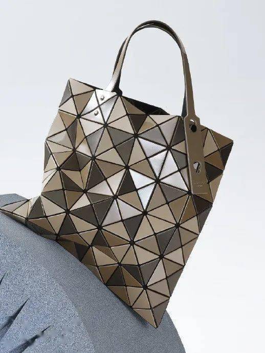 女孩|中了酷女孩的毒，不穿金但必须戴银！