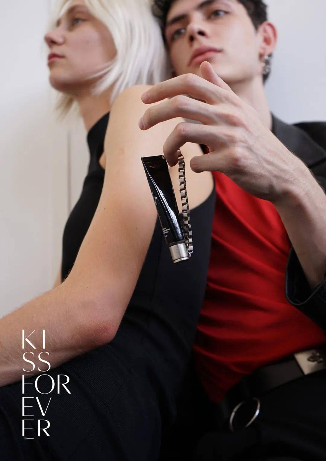 修护|美容新品来势汹汹，25倍蜂皇水小众香膏……都是你的菜！