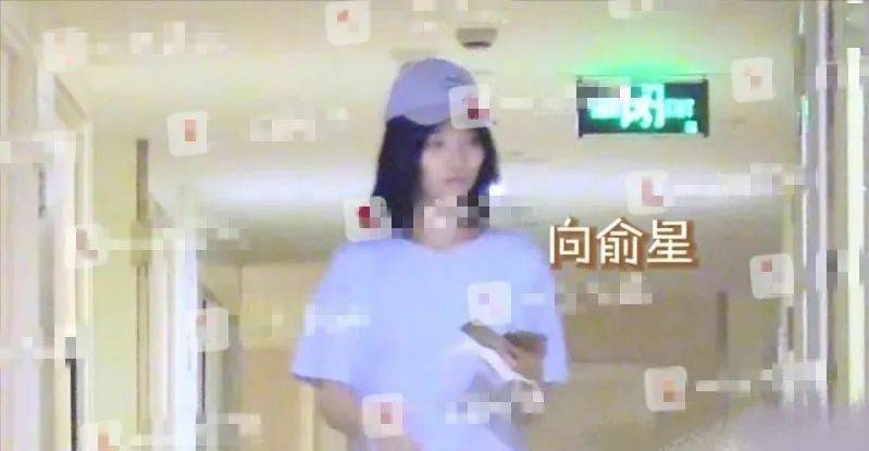 向俞星|“方一凡”跟杨超越的室友恋爱了？