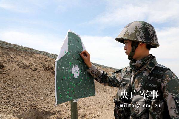 考核|乘风破浪的兵姐姐，你拼搏的样子真美！