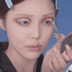 关晓彤|谁还不是个小公主呐？钟楚曦、关晓彤COS的公主妆，我们也能行~