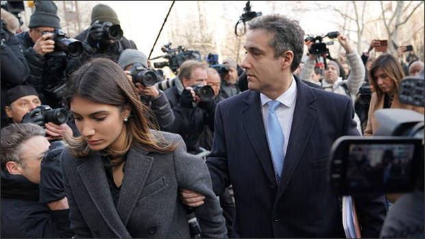 新闻|两条社会新闻，会不会成为特朗普的“黑天鹅事件”？