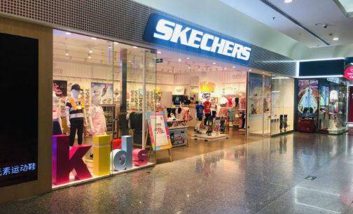 数字化|直播卖货助力 数字化转型见效体育品牌开启引流之争