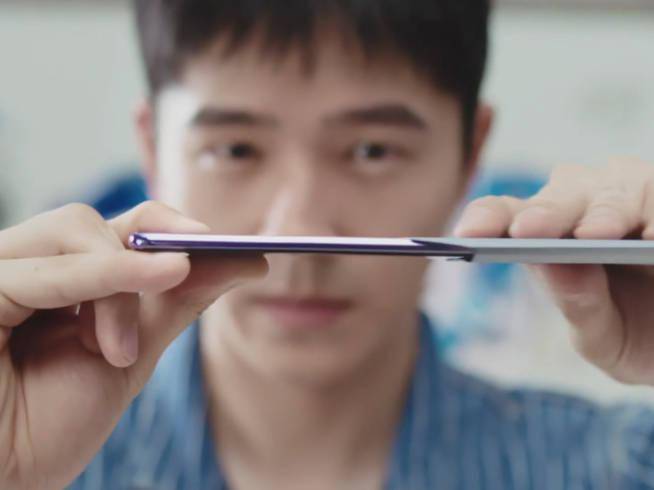 vivo s7轻薄自拍旗舰公布:刘昊然提前秀真机 藏大招8月3日来袭!