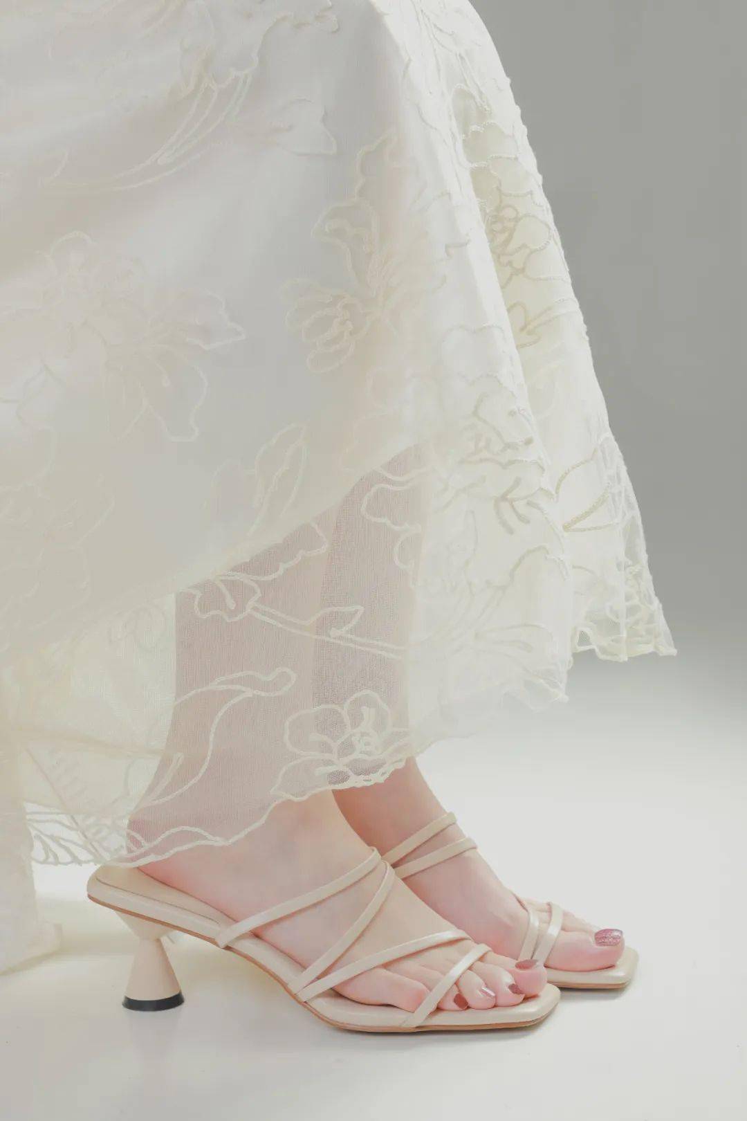 女生|会穿衣服和不会穿衣服的女生，差距也太大了！