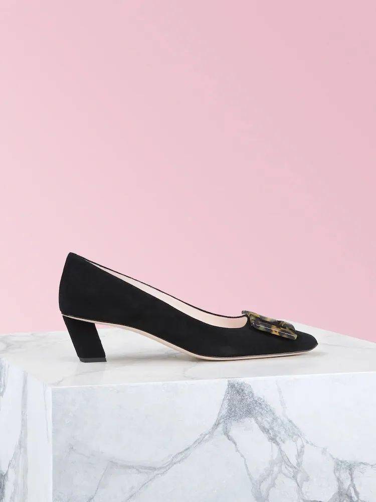 Roger|骨灰级经典Roger Vivier方扣鞋，又出了绝美新款！