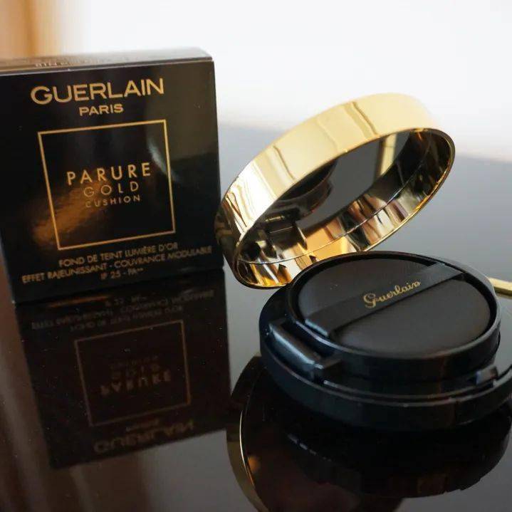 魔都|装妆样子 | 启动冷艳模式，「魔都A姐」横空出世！