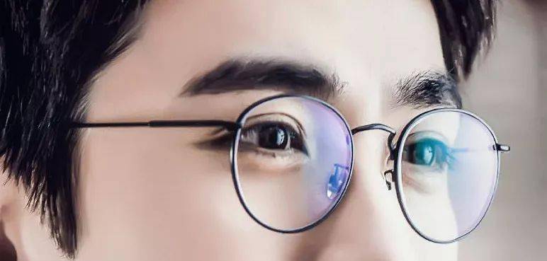 圣雪兰|快扔掉你的睫毛膏 ！这支睫毛增长液亲测有效 ！