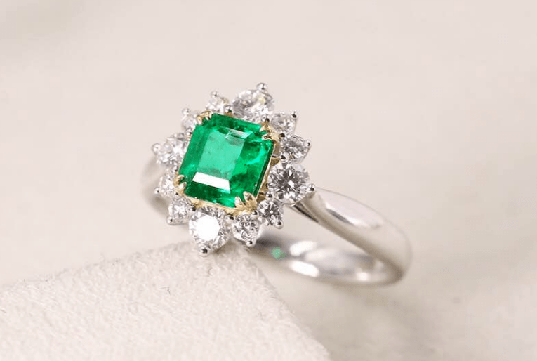 玉石|喜欢什么珠宝玉石就是什么性格！你是哪一种？