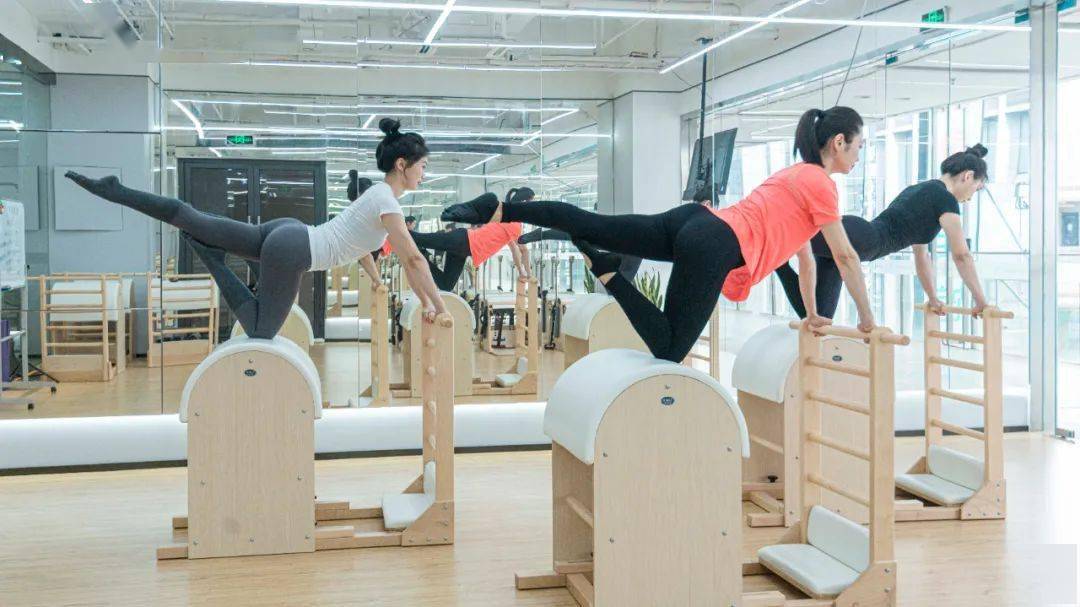 普拉提|“乘风破浪的姐姐们”疯狂痴迷？福州这家“大长腿训练场”我pick了！