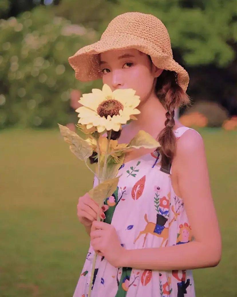 下巴|圆脸的赵丽颖、赵露思都在凹的“娇憨感”，让你男女通杀！