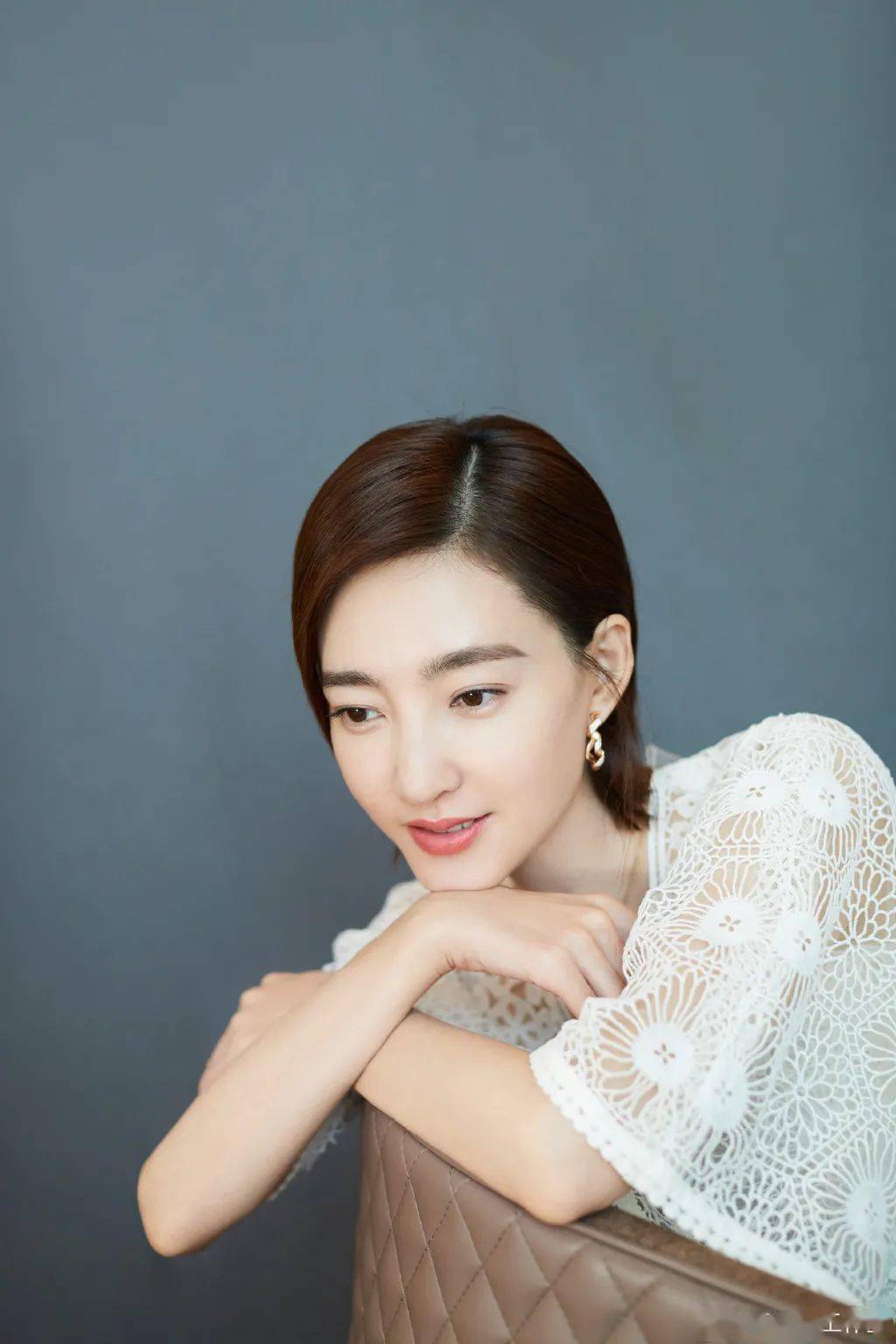 眉毛|美人计 | 当王丽坤终于画对了眉毛