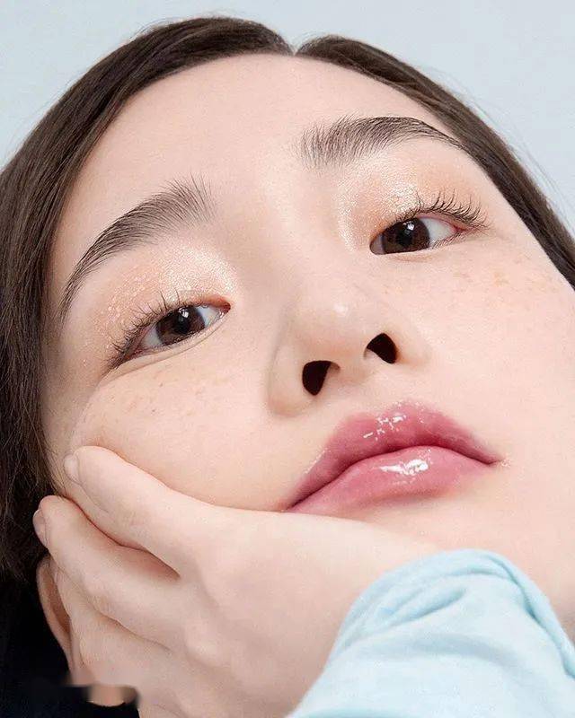 橘色|金请夏绝美回归！彩色眼影也能消肿又好看！