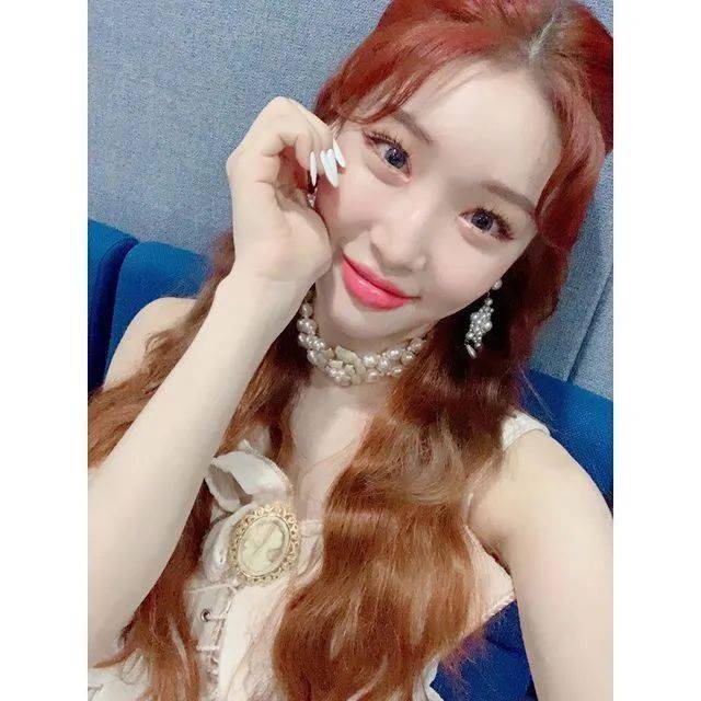 橘色|金请夏绝美回归！彩色眼影也能消肿又好看！