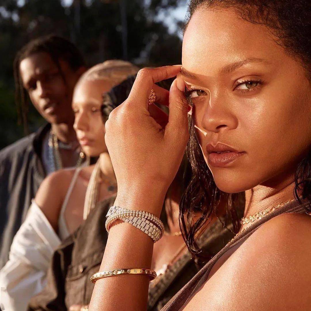 成分|Rihanna个人护肤品牌，价格产品成分全分析！