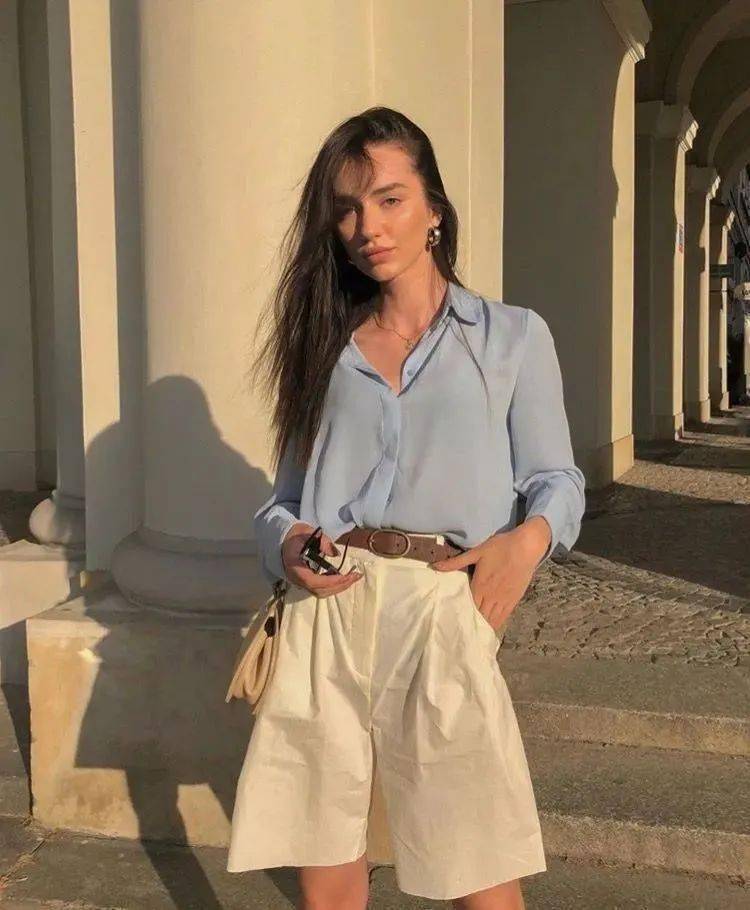 三十的女人怎么穿 bed25ba4538a4095a774d094c340c3ec.jpeg