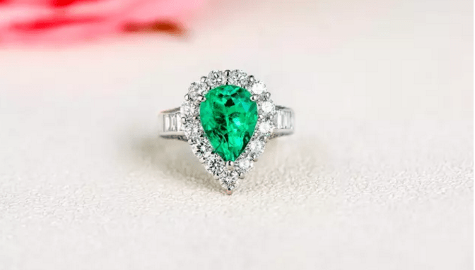 翡翠|戴上这些珠宝，让你美翻整个朋友圈