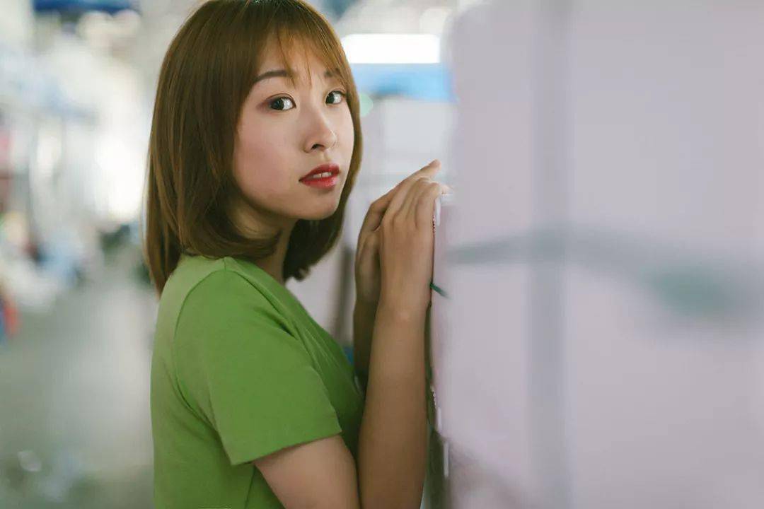 照片|我带妹子在脏、乱、差的「菜市场」拍了组照片，结果......