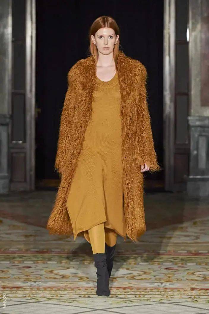 色彩|2020/21秋冬女装色彩趋势：复古时尚风潮再次燃起！半身裙流行趋势！